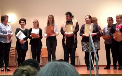 Urkundenübergabe in den Berufen der Haus- und Landwirtschaft