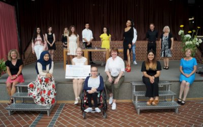 Matthias-Erzberger-Schule spendet 1000 Euro für sozialen Zweck