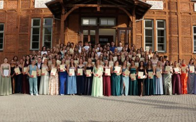 Abiball der Matthias-Erzberger-Schule in der Gigelberghalle
